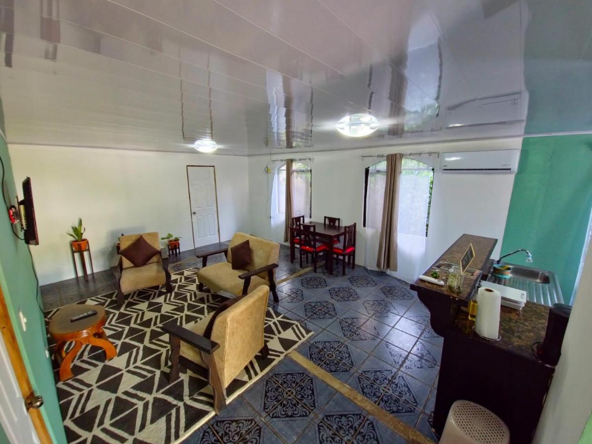 Micheck Beach House Тортугеро Экстерьер фото